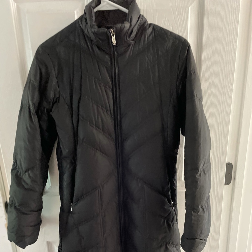 Women’s Patagonia black jacket